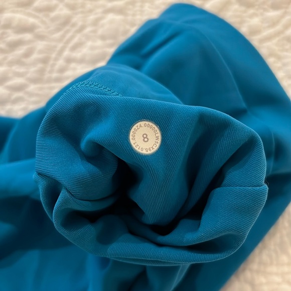 Lululemon Swift Speed High-Rise Tight 28" Size 8 EUC $128 - Picture 5 of 12